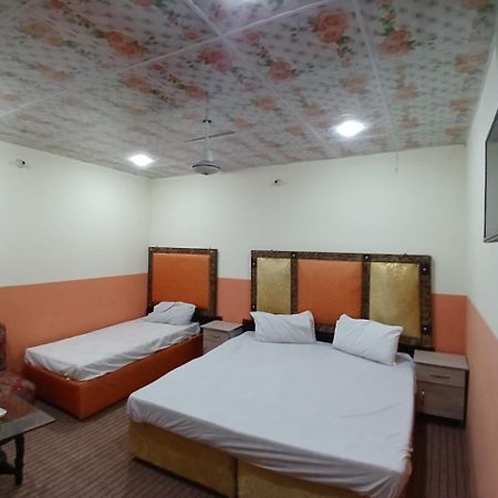 New Pak Royal Hotel Λαχόρη Εξωτερικό φωτογραφία