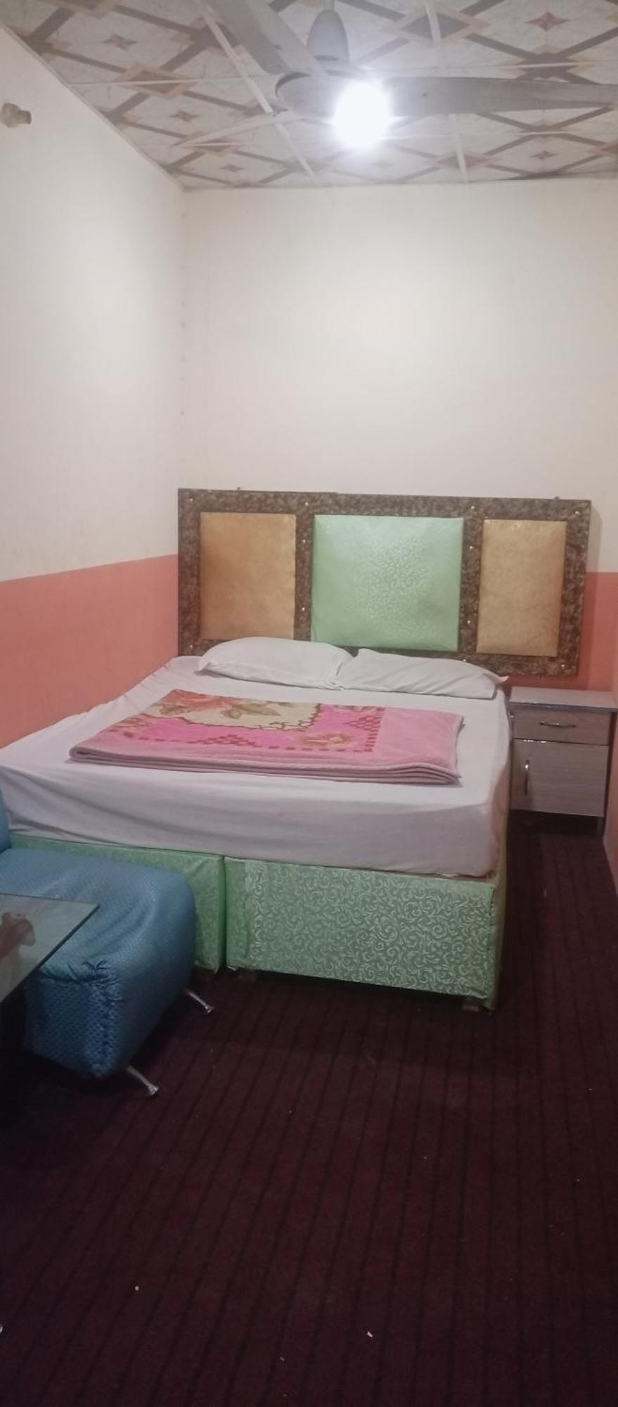 New Pak Royal Hotel Λαχόρη Εξωτερικό φωτογραφία